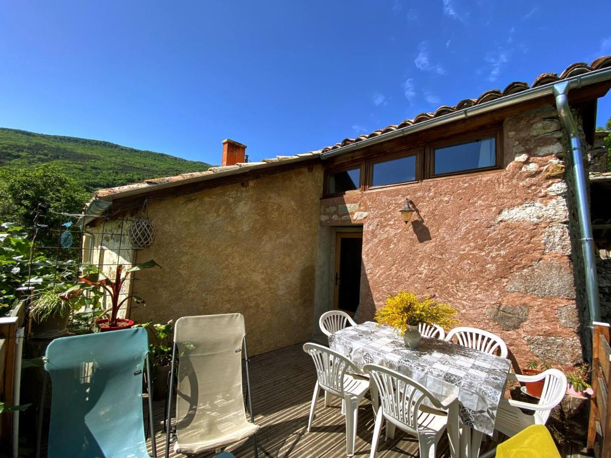 Gite De La Chabespa, Belle Vue, Au Calme Sigottier Eksteriør bilde